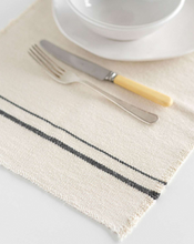 Load image into Gallery viewer, Country Cotton Placemat
