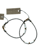 Load image into Gallery viewer, Zebra Bracelet
