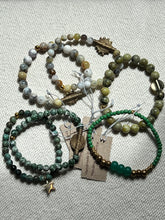 Load image into Gallery viewer, Semi Precious Stone Bracelet
