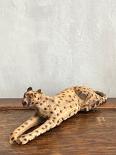Load image into Gallery viewer, Wooden Animals
