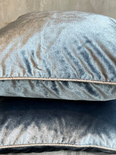 Load image into Gallery viewer, Cushion Blue Velvet
