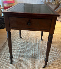 Load image into Gallery viewer, Desk - Vintage

